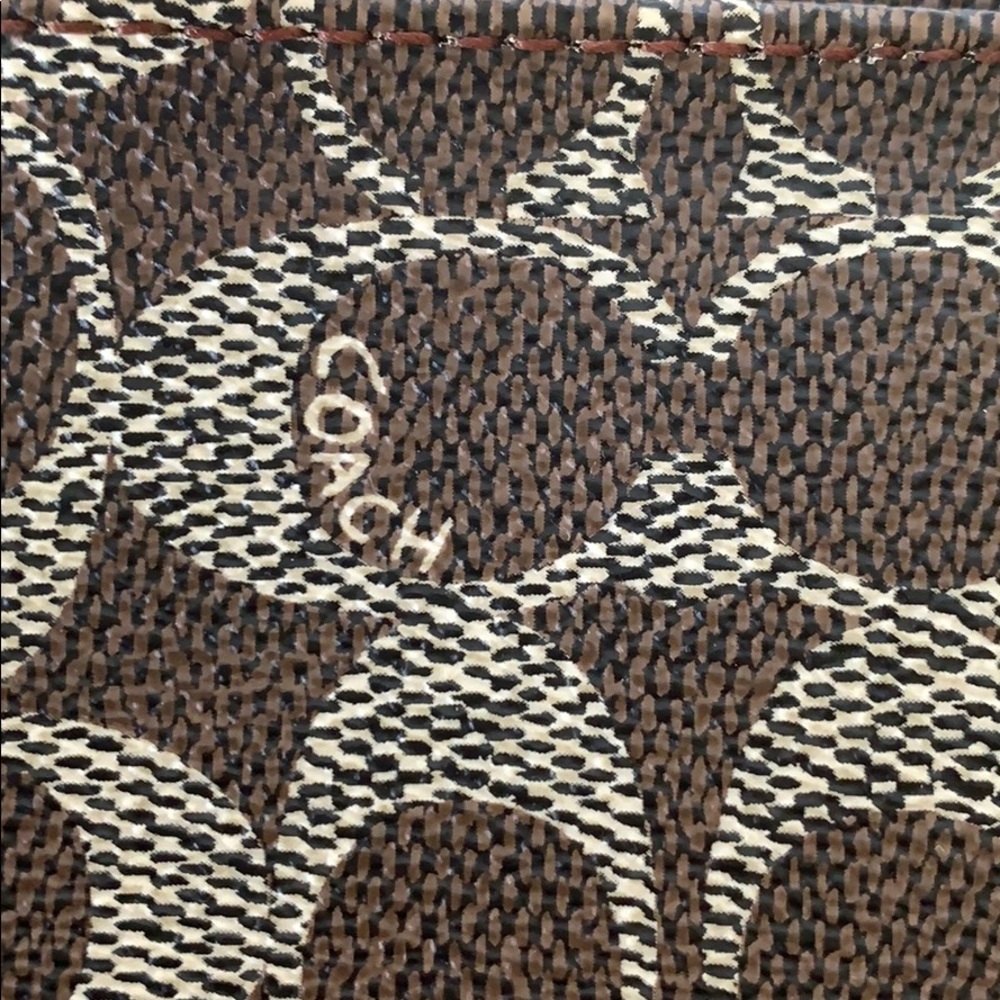 Coach Handbag!! - Picture 3 of 8